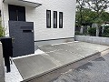 東京都世田谷区のY様邸/車庫コンクリート/オープン外構の画像